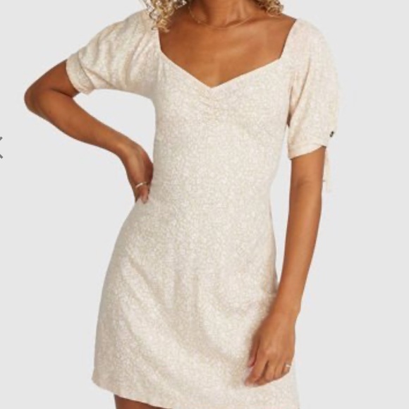 RVCA Lovesong Dress size Medium - Picture 2 of 9